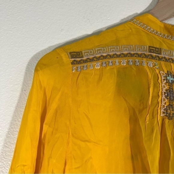 Johnny Was | Gold Embroidered Pintuck Blouse Small - Picture 8 of 8